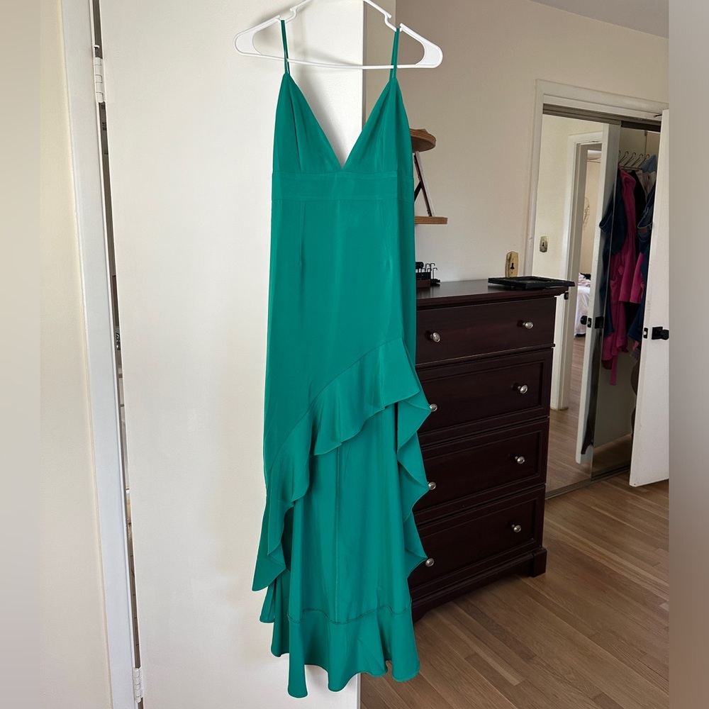 Forever 21 Green high low/ asymmetrical ruffle maxi dress. Large